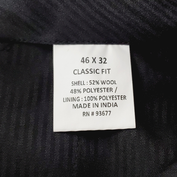 Stafford Classic Fit Pleated Travel Trousers (Dark Grey) - Picture 4 of 10